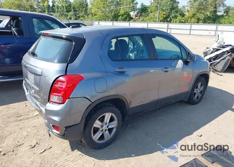 2020 Chevrolet Trax Fwd Ls z USA, uszkodzony, nr VIN 3GNCJKSB6LL146616